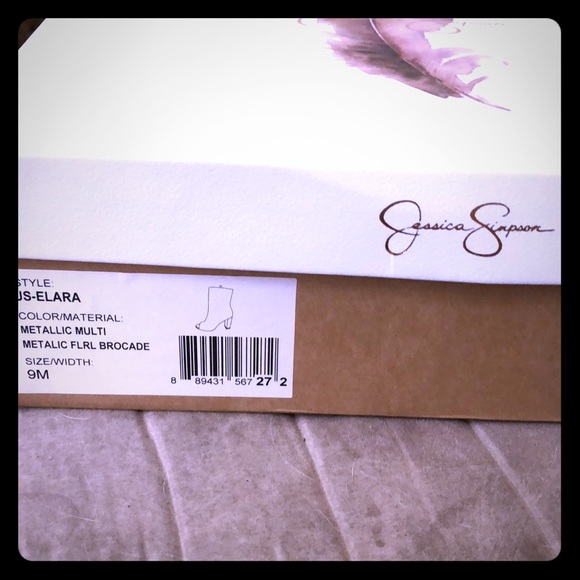 NIB Jessica Simpson Elara open toed boots. Size 9 - Picture 2 of 4